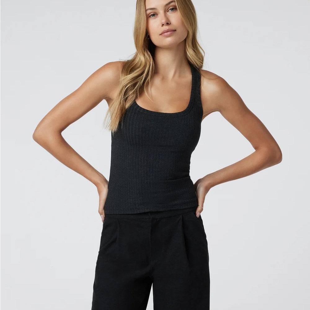 Vuori plié Black Ribbed Women's tank Top small